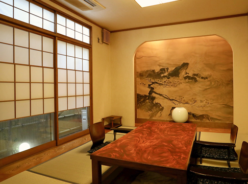 花のれん本店 内観02